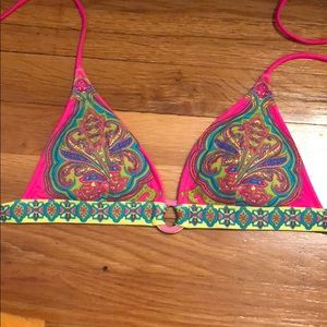 worn once victoria’s secret bikini top